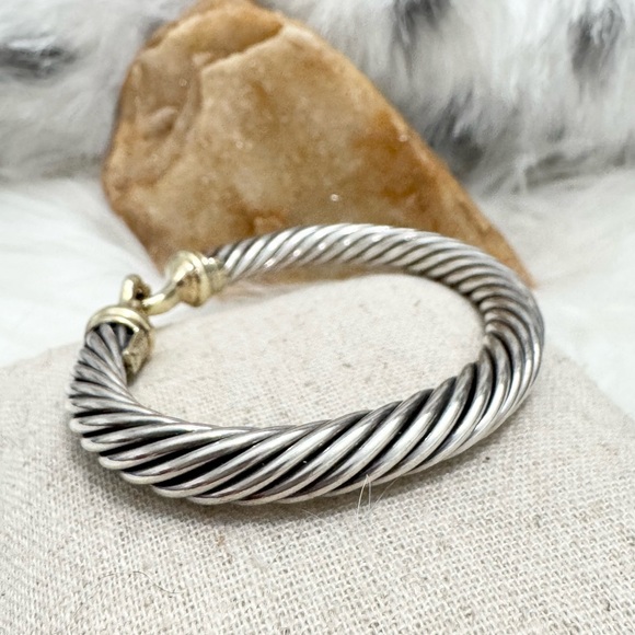 David Yurman 7mm Hook & Buckle Cable Cuff Bracelet .925 14K Gold Sz S - Picture 5 of 11